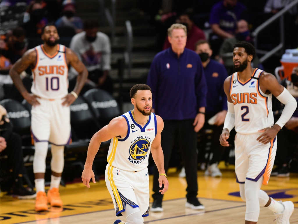 战神归来无惧骨盆伤痛 库里带队止连败冲击前六